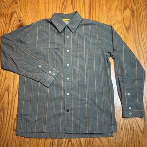 Mountain Hardware Shirt Men's Medium‎ Button Up Utility Shirt Gray Long Sleeve